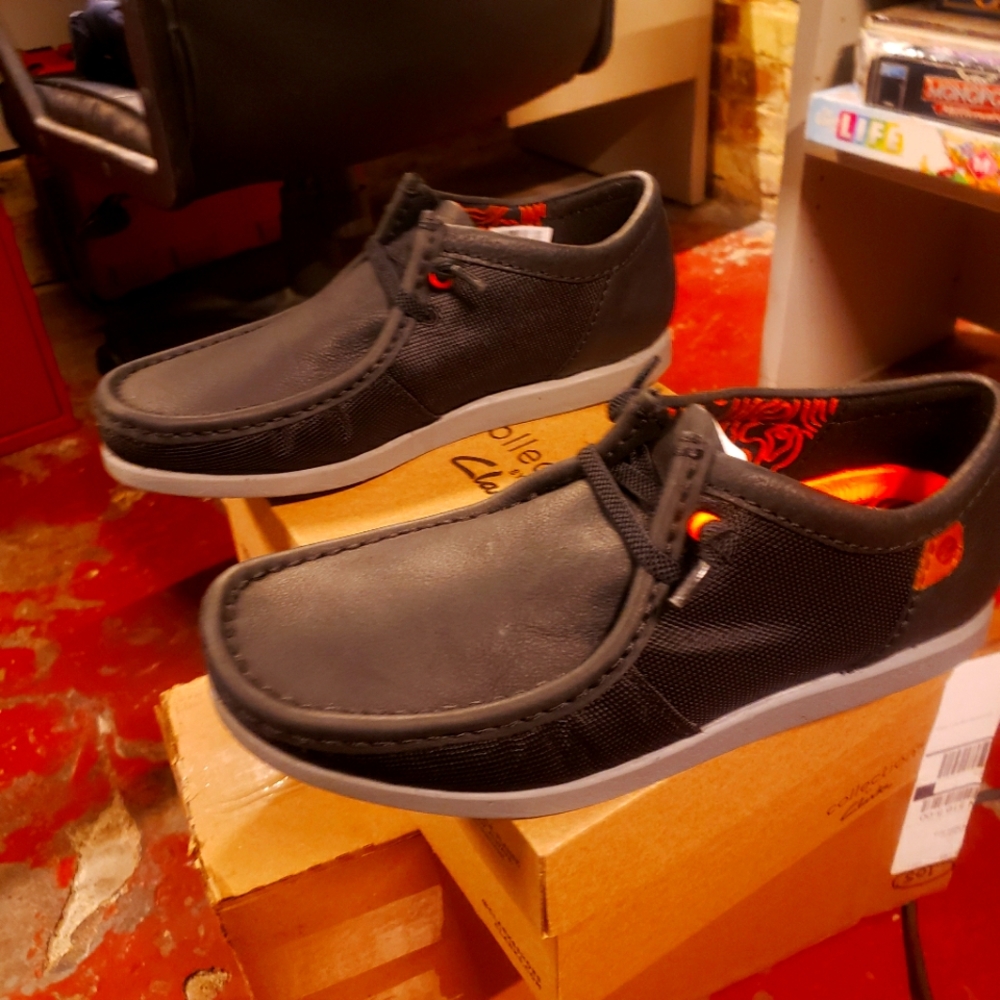 CLARKS  Shacrelite Moccasin  Size 10